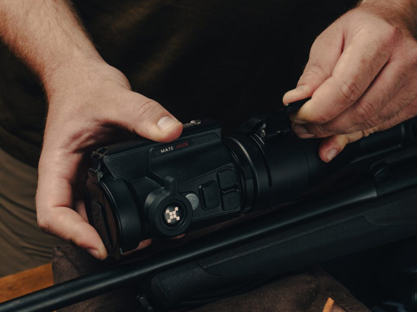 Nocpix MATE H50R: Leicht & kompakt – nur 470 g Gewicht für flexible Einsätze